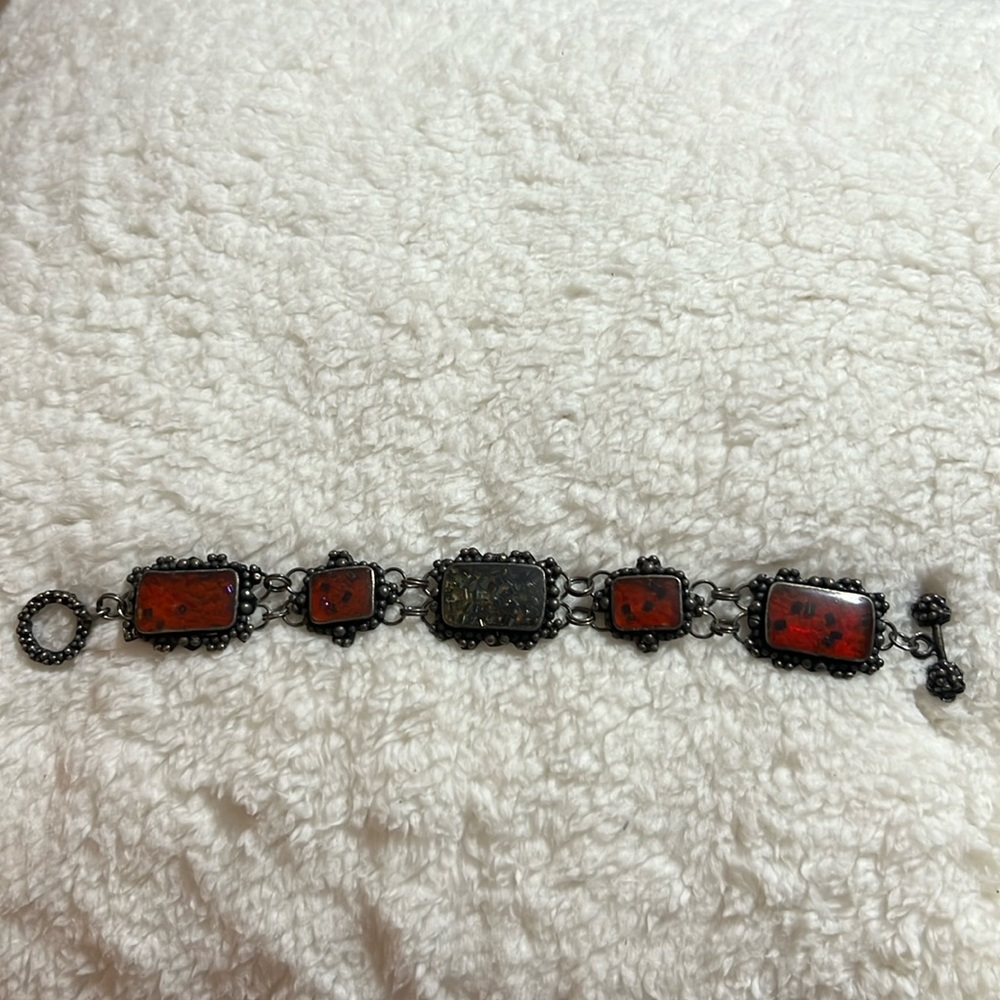 Woman’s bracelet